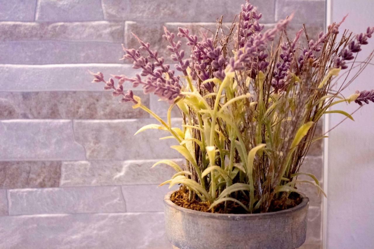 Iris Garden Retreat Aparthotel Corinth Ngoại thất bức ảnh